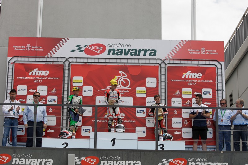 La afición navarra disfrutó con el Campeonato de  España de Velocidad